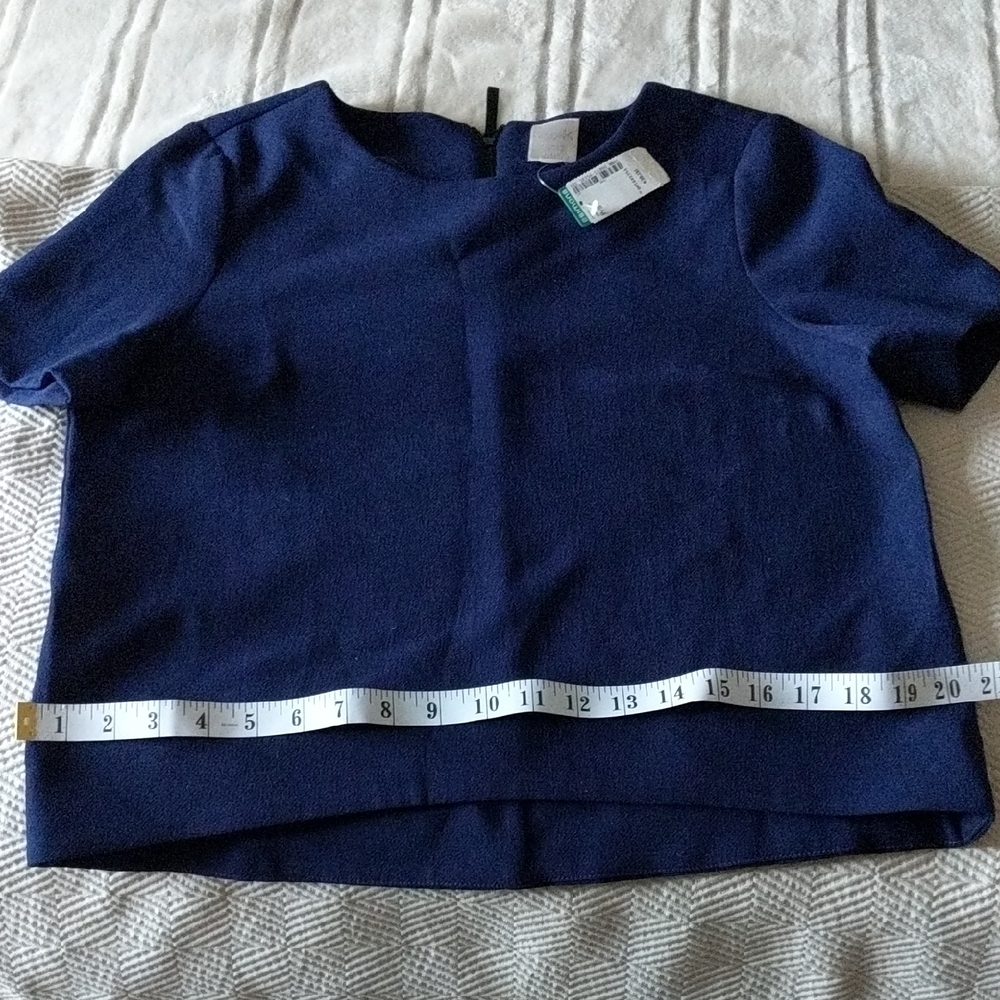 NWT Simons Twik Classic Navy Short Sleeve Tee